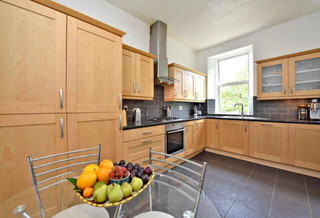 Dining kitchen