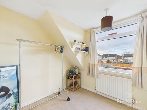 3 bed Semi-Detached for sale Image 12