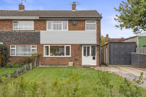 Oakfield Drive, Kempsey, Worcester, Worcestershire.