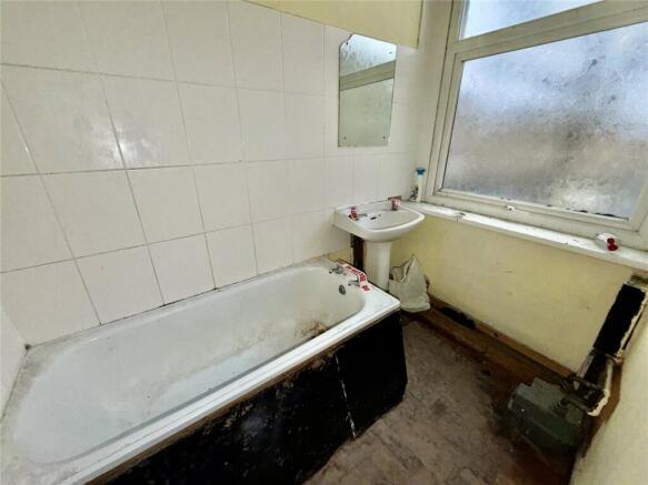 6 bed Terraced for sale Image 8