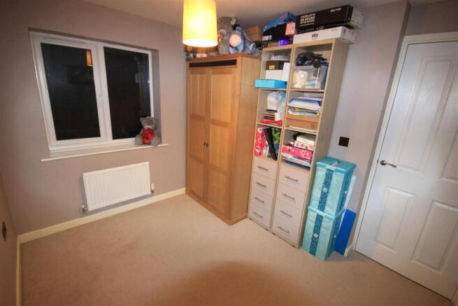 BEDROOM 2