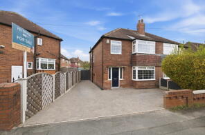 102, Manston Crescent, Cross Gates, Leeds LS15 8BN