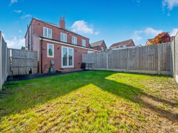 Green Hill Lane, Leeds photo 4