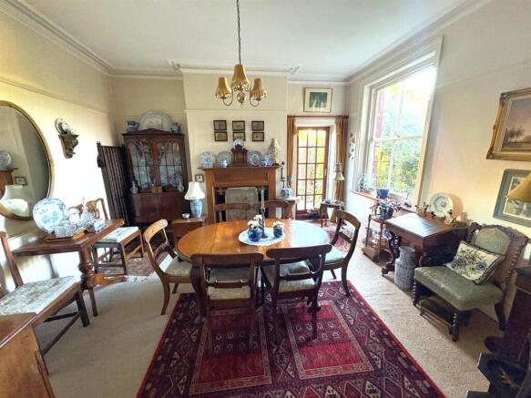 Westlecot Road, Old Town, Swindon photo 4