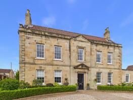 Apartment 2, 99 The Beeches, Main Street, Hull HU10 6BY