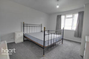 Flat 6, 52 Arundel Court, Barons Close, Birmingham B17 9TL