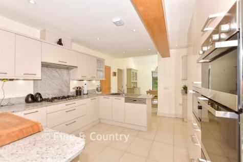 Griffin Hill, Chillenden, Canterbury, Kent