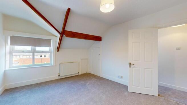 2 bed Duplex to rent Image 9