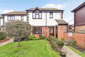 Flat 18, Green Court, Cakeham Road, Chichester PO20 8DT