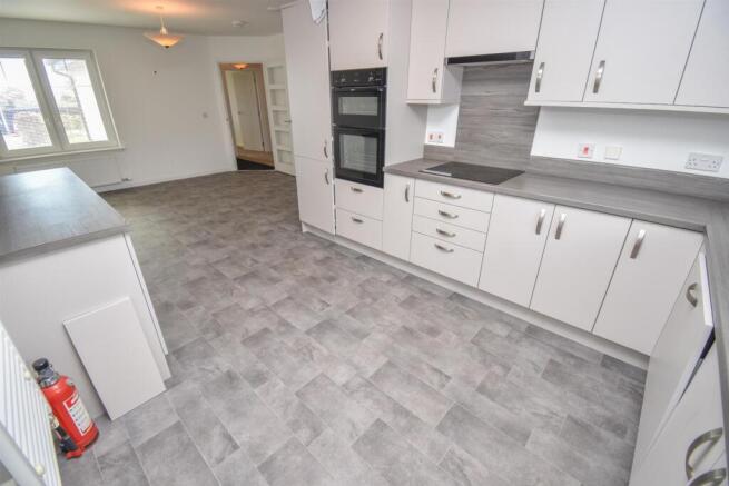 KITCHEN-DINER-2.jpg