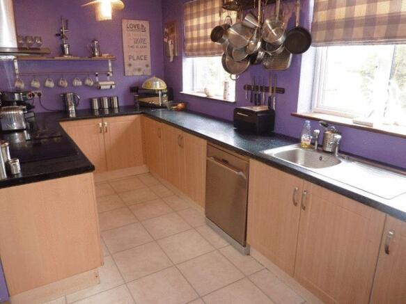 Kitchen diner angle