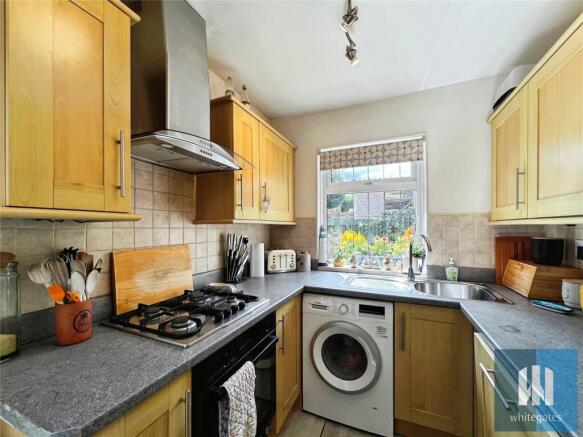 3 bed Semi-Detached for sale Image 9