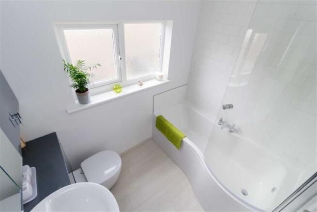 RE-FITTED BATHROOM