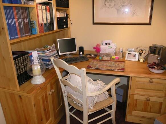Photo 9