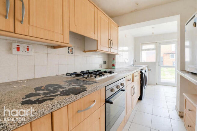 2-bed terraced on Clopton Green, Basildon, £300,000