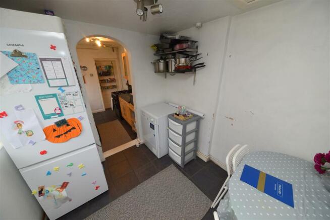 kitchen5.JPG