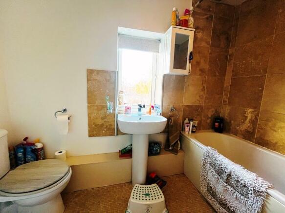 Bathroom.JPEG