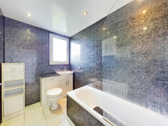 Bathroom/Wc