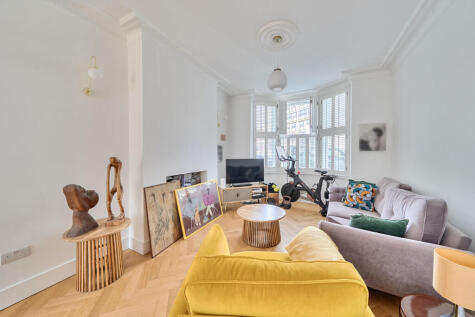 Poynings Road, Dartmouth Park, London, N19
