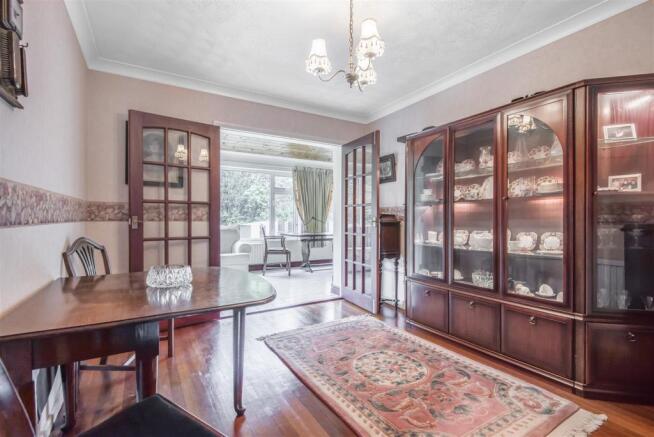 dining room.jpg
