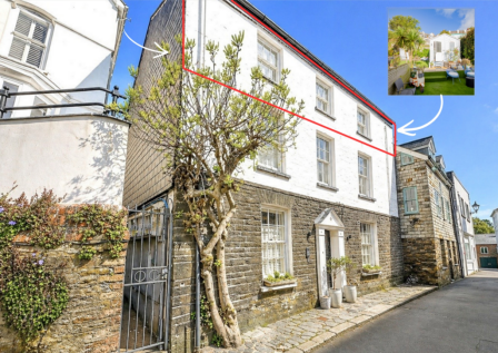 Cockleshell, Flat 3, Esplanade, Fowey