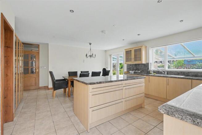 Kitchen Diner