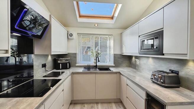 464c7140-791d1f21...