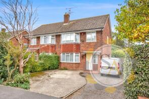 28, Fairlands Avenue, Fairlands GU3 3NB