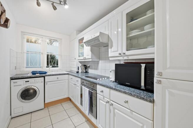 Brompton Park Crescent, London, SW6 photo 2