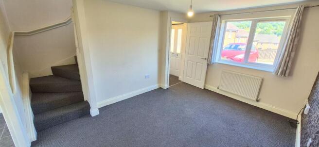 2 bed Semi-Detached for sale Image 4