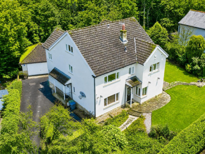 Ghyll Wood Drive, Bingley, BD16 1NF