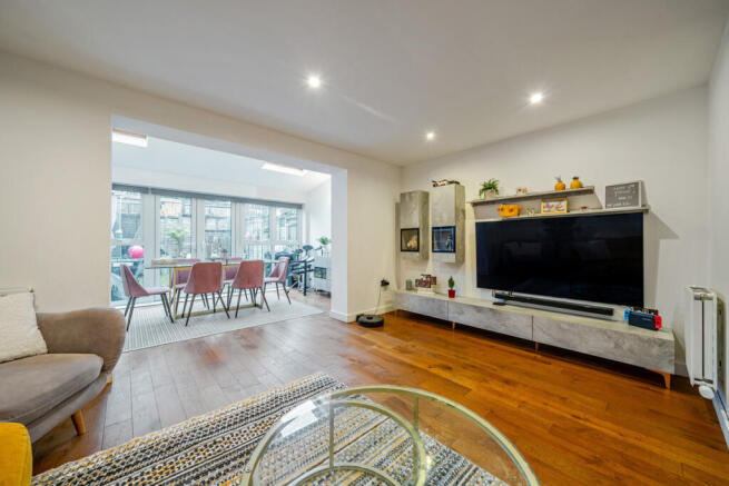 1406488-16-698086...