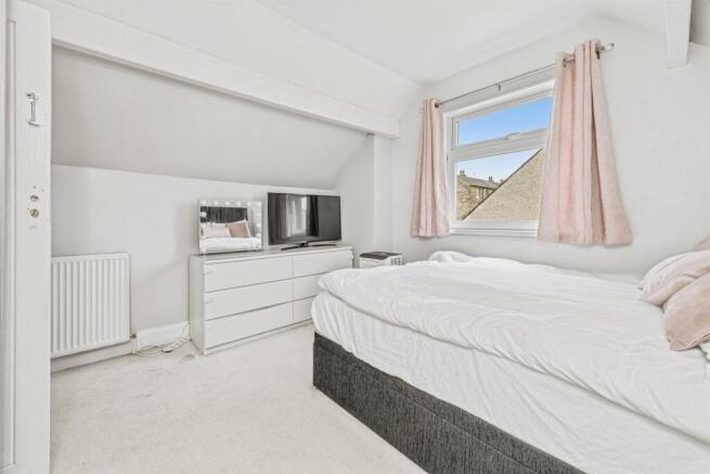 3 bed Detached Bungalow for sale Image 10