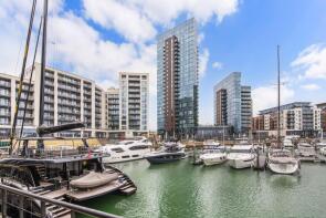 Flat 131, The Hawkins Tower, Ocean Way, Southampton SO14 3LH