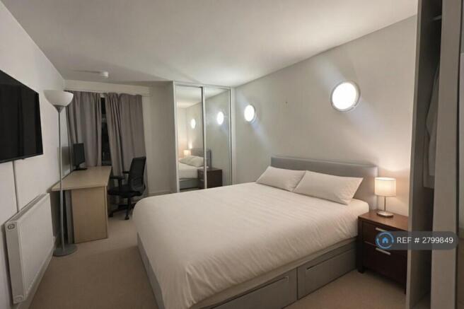 Main Bedroom - Ensuite