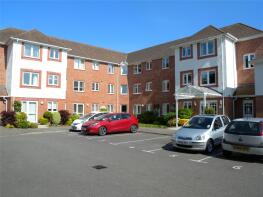 4, 181 Moorland Court, Station Road, Ferndown BH22 0HD