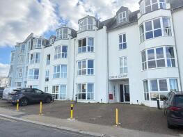 2, Crest Court, The Crescent, Newquay TR7 1FG