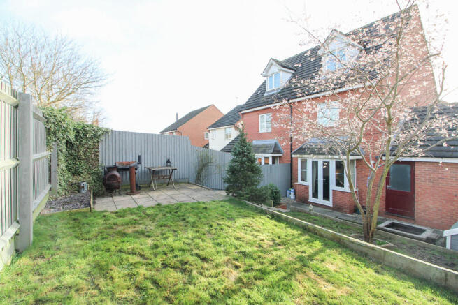 Rear Garden &...