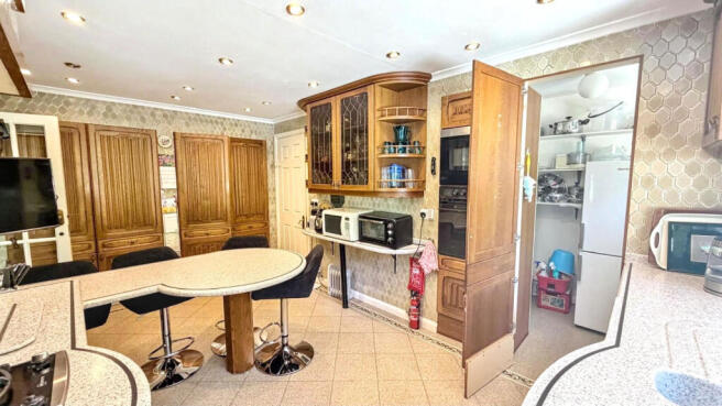 3 bed Bungalow for sale Image 10
