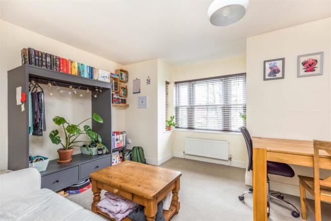 3 Elm Trees, Ashling Gardens, Denmead, PO7 6PR -Sm