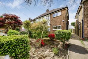 35, Bramley Close, Twickenham TW2 7ET