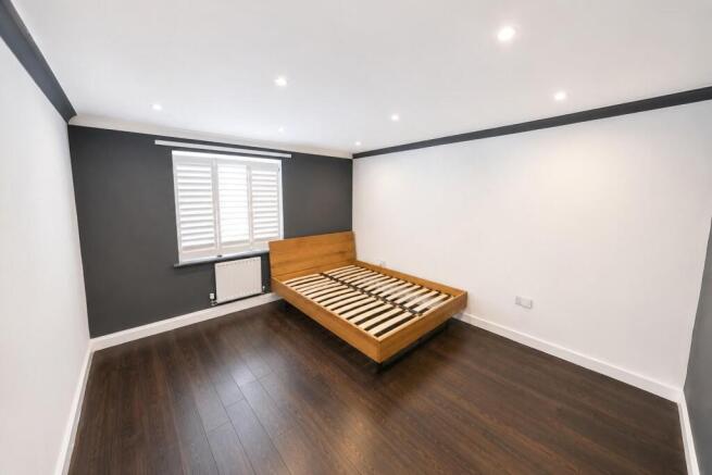 Bedroom.1.jpg