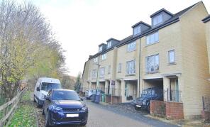 16, Bowbridge Wharf, Stroud GL5 2LD