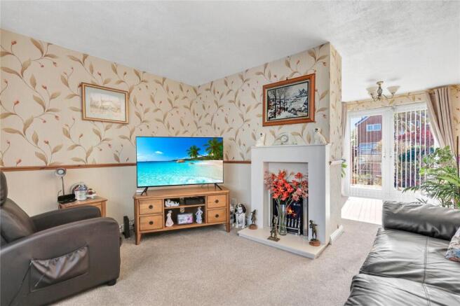 3 bed Semi-Detached for sale Image 6