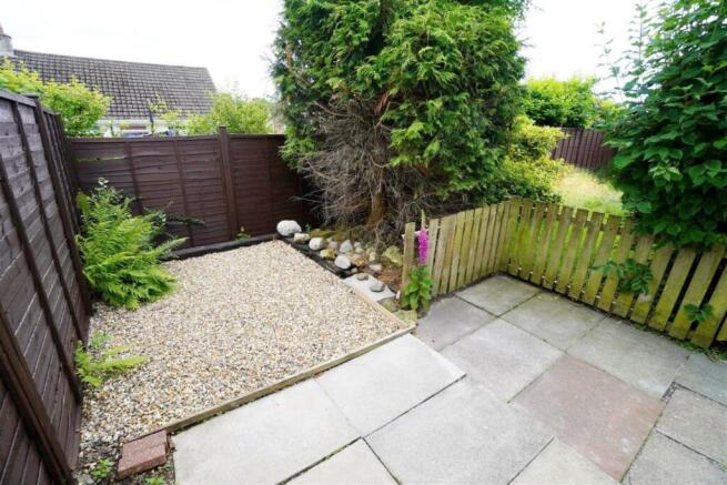 garden1.jpg