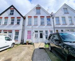132, Fleetwood Avenue, Westcliff-on-sea SS0 9RF