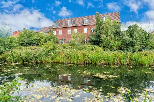 51, Water Reed Grove, Walsall, West Midlands, WS2 