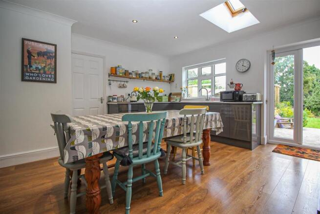 Kitchen Diner