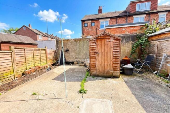 3 bed House for sale Image 8