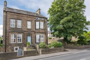 Iona Flat 5, 2 Oakville, Keighley Road, Cross Hills, Keighley BD20 7RN